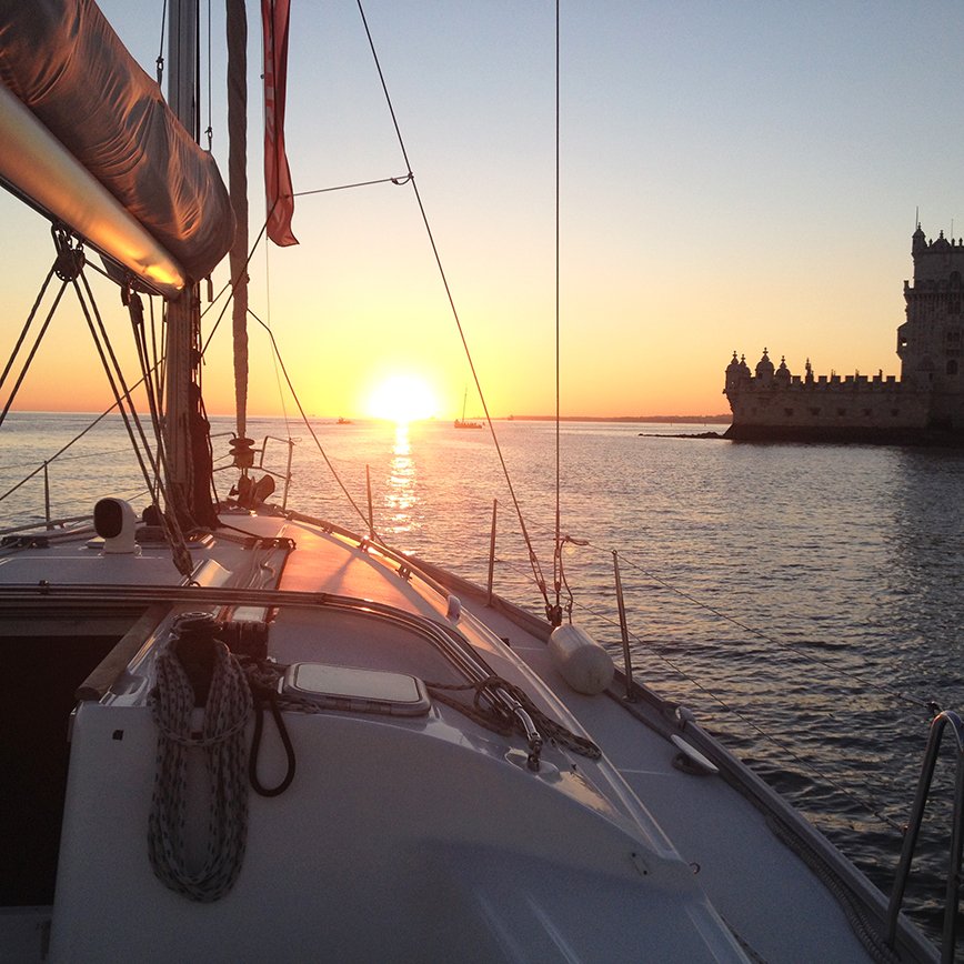 Sailing Tour in the Tagus River